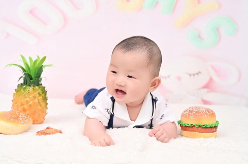 大理宝宝肚子胀拉稀怎么办